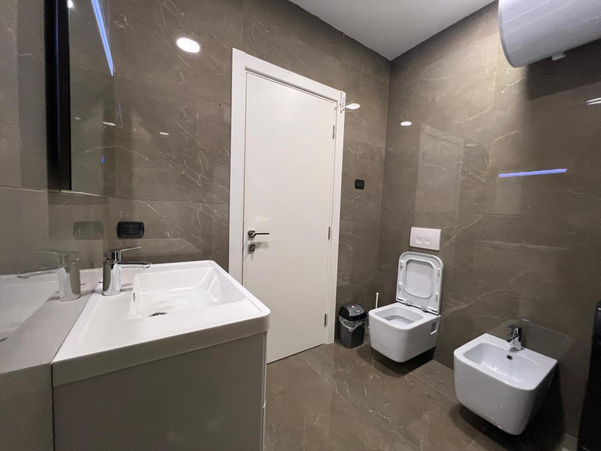 Downtown Grand Comfort Tirana Exterior foto
